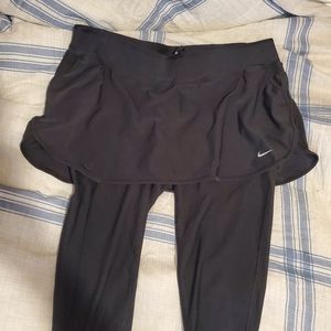 Nike Dri-fit skirt with capri